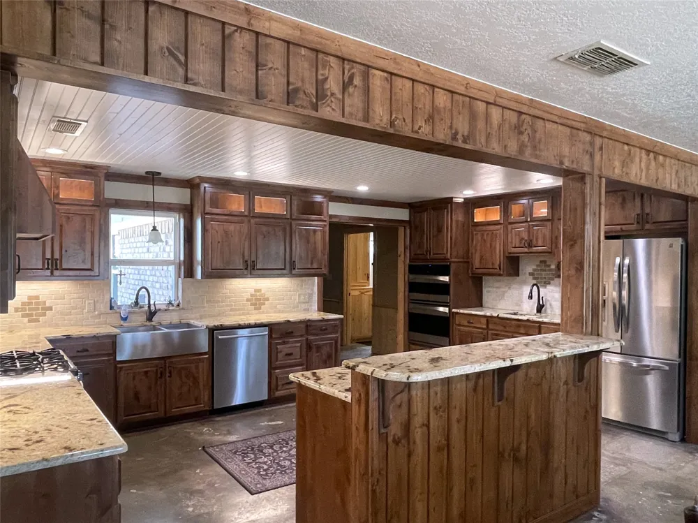 110 Private Road 749 Donie, TX 75838