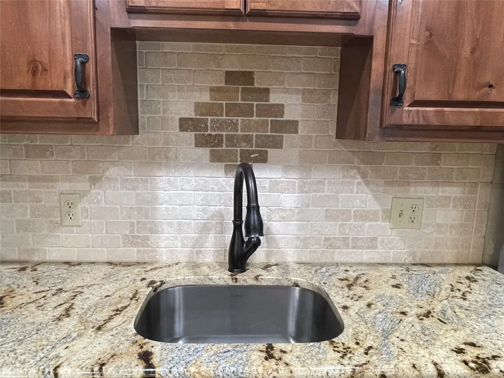 110 Private Road 749 Donie, TX 75838