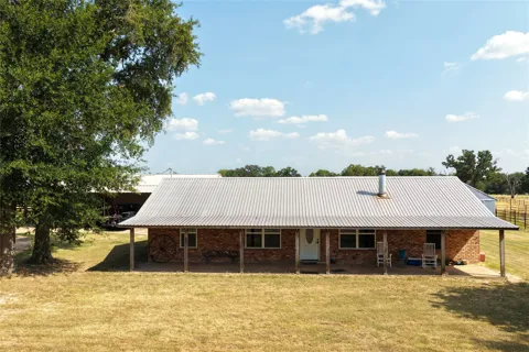 110 Private Road 749