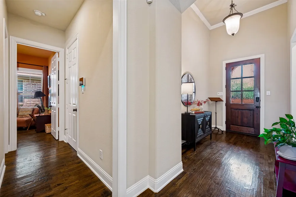 8104 Paisley The Colony, TX 75056