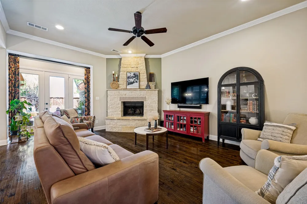 8104 Paisley The Colony, TX 75056