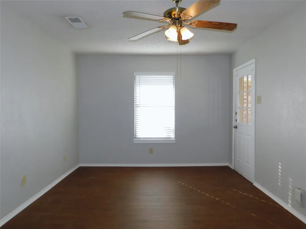 2214 Bernard Street Denton, TX 76205