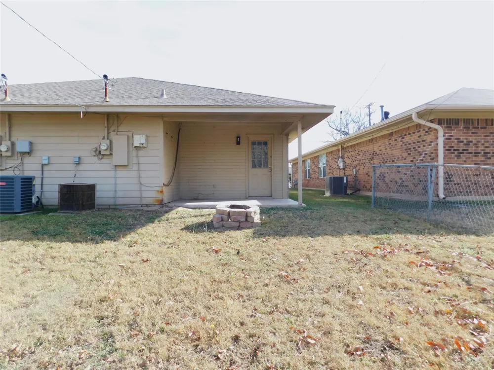 2214 Bernard Street Denton, TX 76205