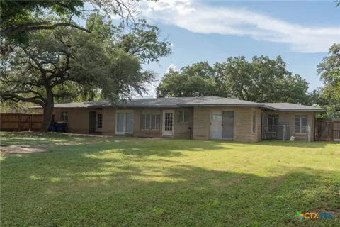310 Pfeil Road