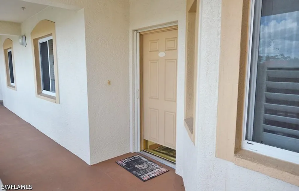 Great Heron Way #303 Naples, FL 34104
