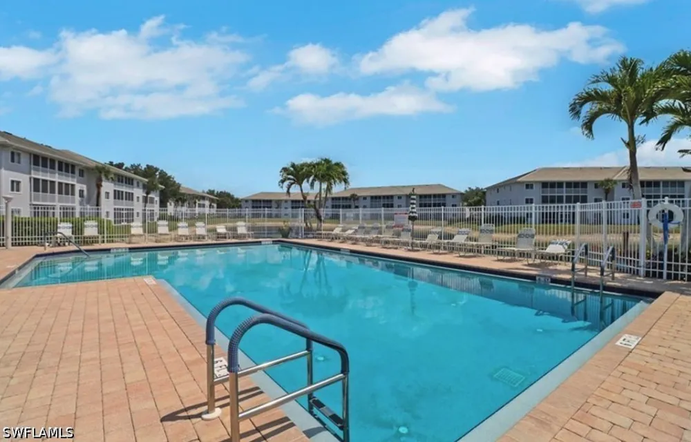 Great Heron Way #303 Naples, FL 34104