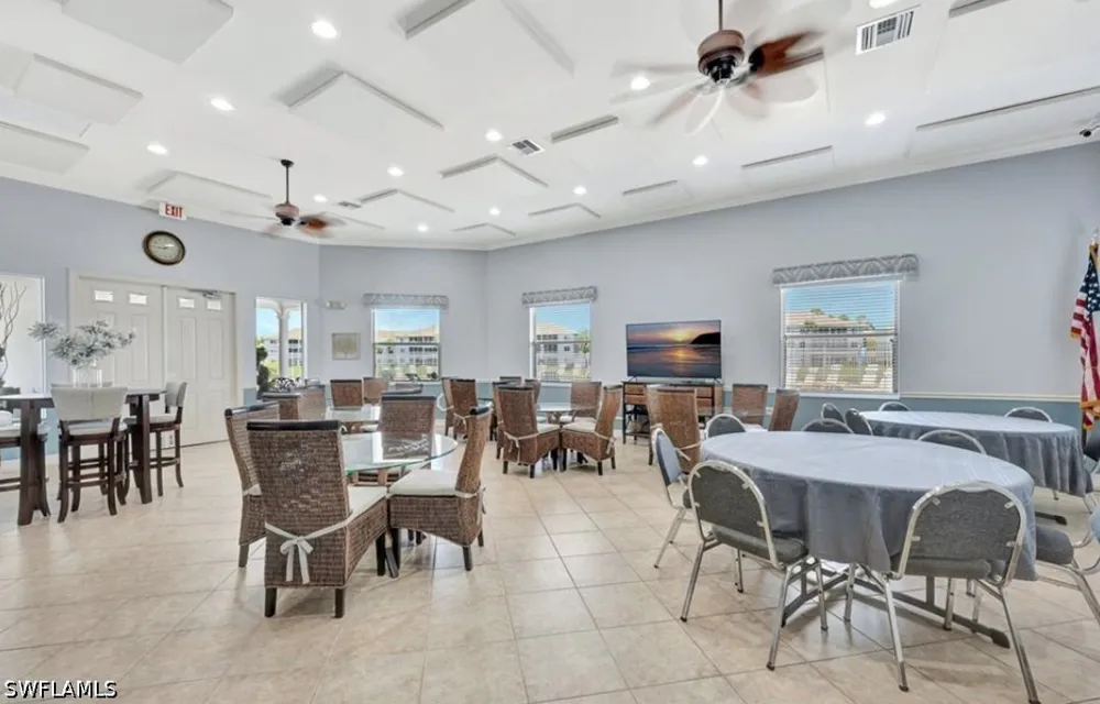 Great Heron Way #303 Naples, FL 34104
