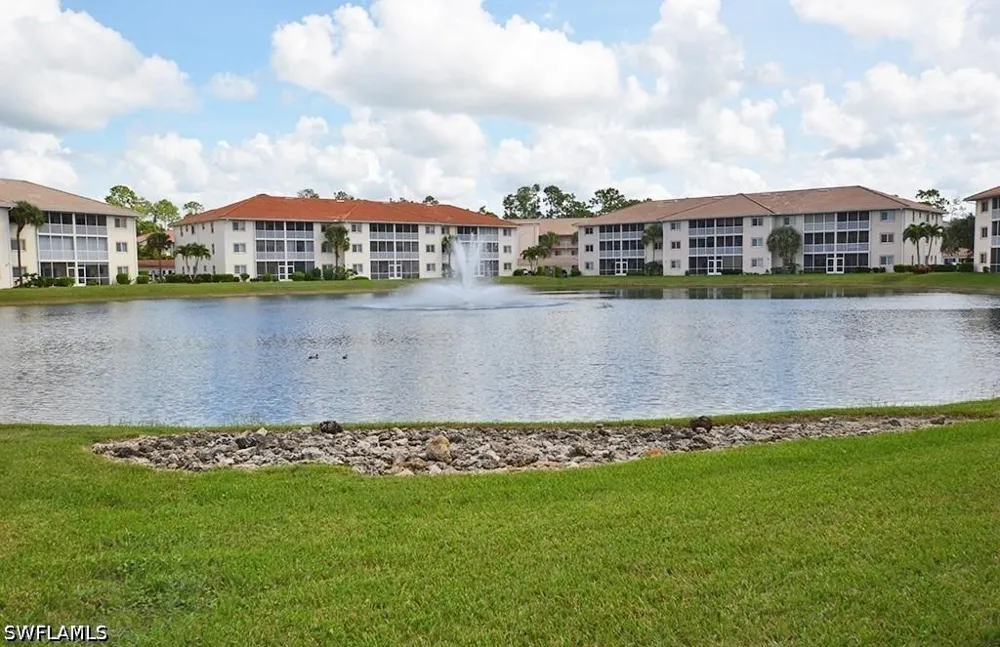 Great Heron Way #303 Naples, FL 34104