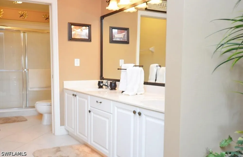Great Heron Way #303 Naples, FL 34104