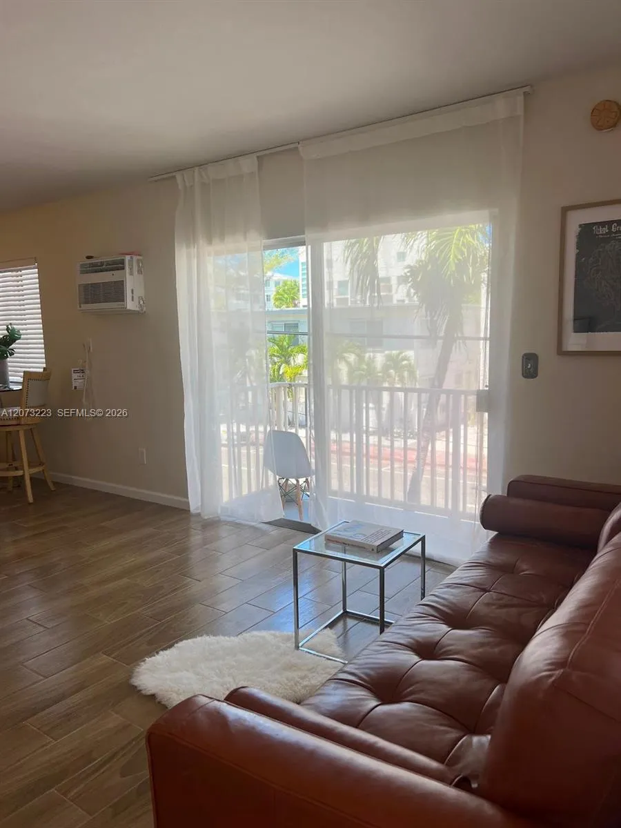 7720 Harding Ave #8 Miami Beach, FL 33141