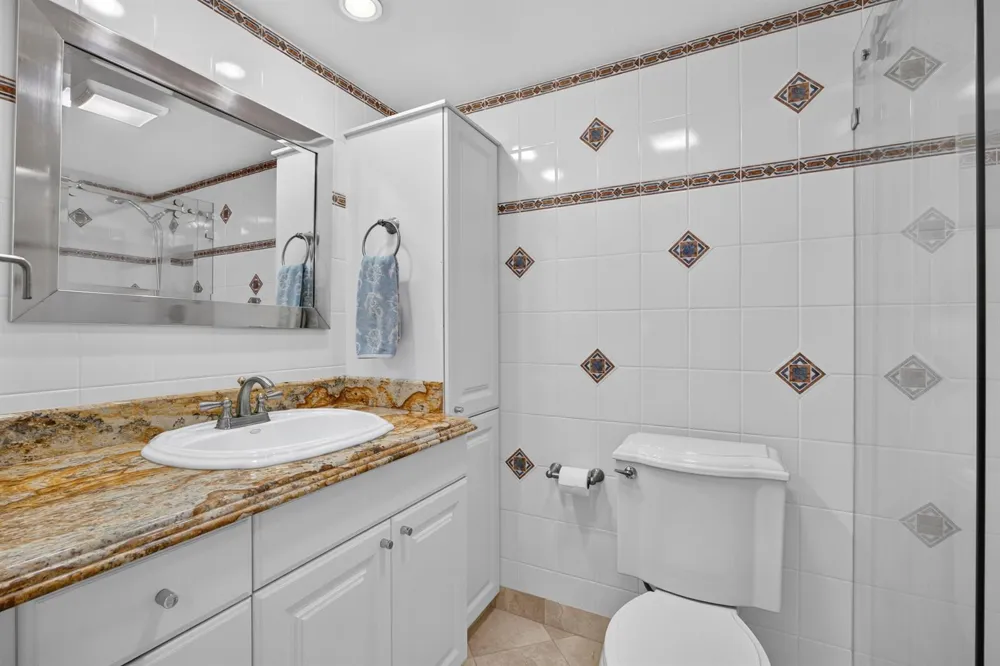 1206 S LAKE DRIVE #504 Lantana, FL 33462