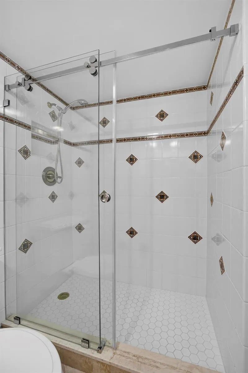 1206 S LAKE DRIVE #504 Lantana, FL 33462