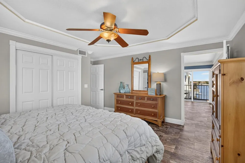 1206 S LAKE DRIVE #504 Lantana, FL 33462