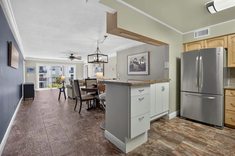 1206 S LAKE DRIVE #504 Lantana, FL 33462