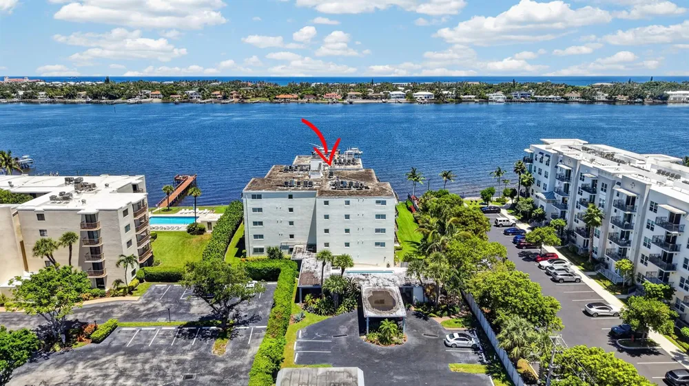 1206 S LAKE DRIVE #504 Lantana, FL 33462
