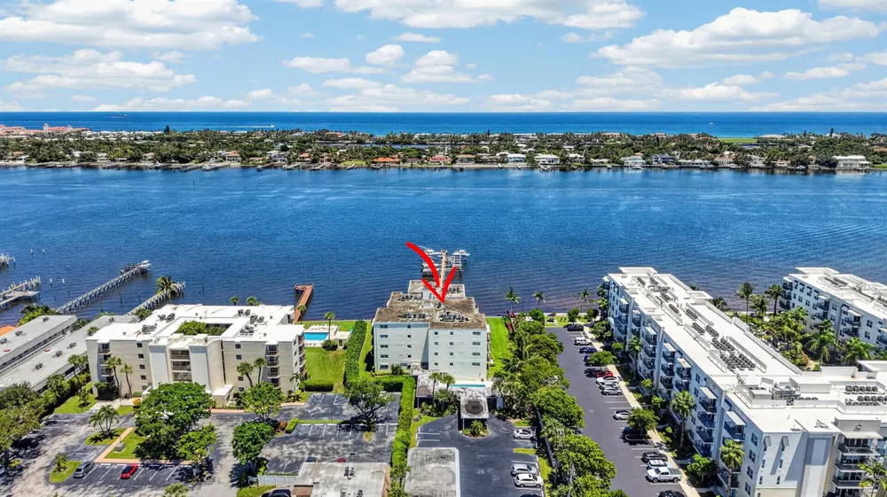1206 S LAKE DRIVE #504 Lantana, FL 33462