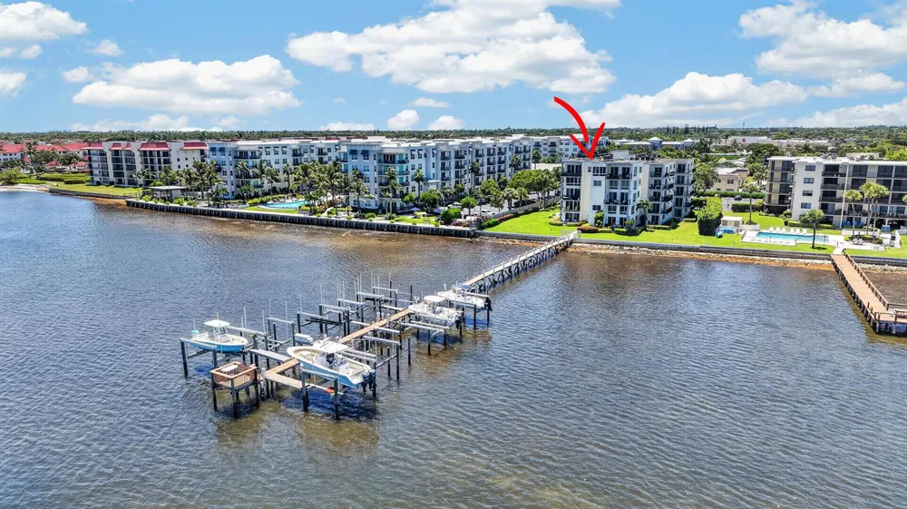 1206 S LAKE DRIVE #504 Lantana, FL 33462