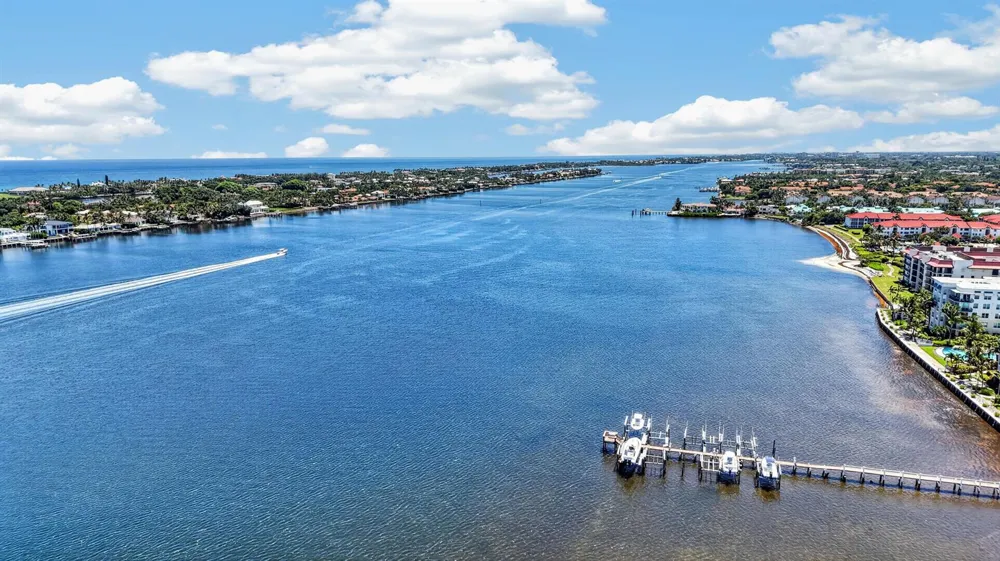 1206 S LAKE DRIVE #504 Lantana, FL 33462