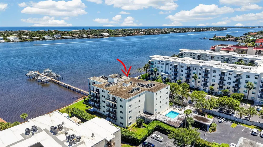 1206 S LAKE DRIVE #504 Lantana, FL 33462