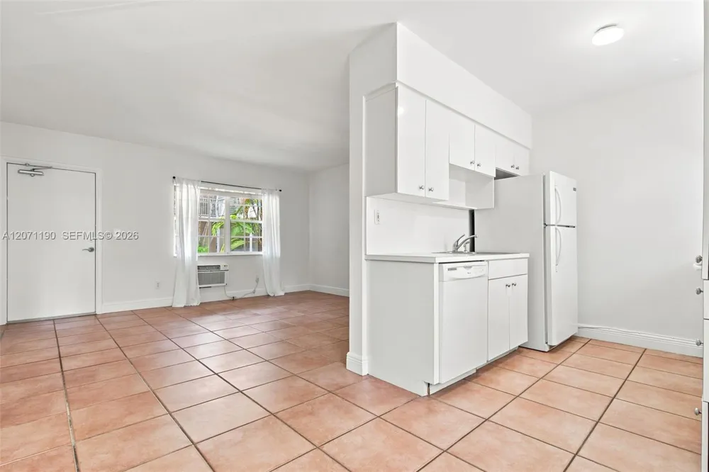 6511 Santona St #C6 Coral Gables, FL 33146