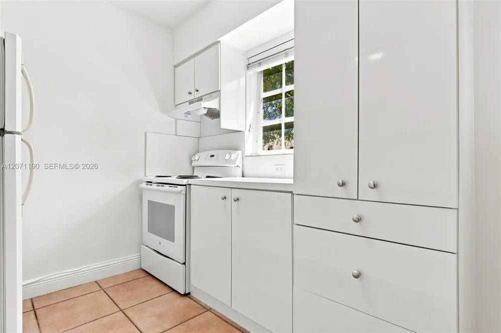 6511 Santona St #C6 Coral Gables, FL 33146