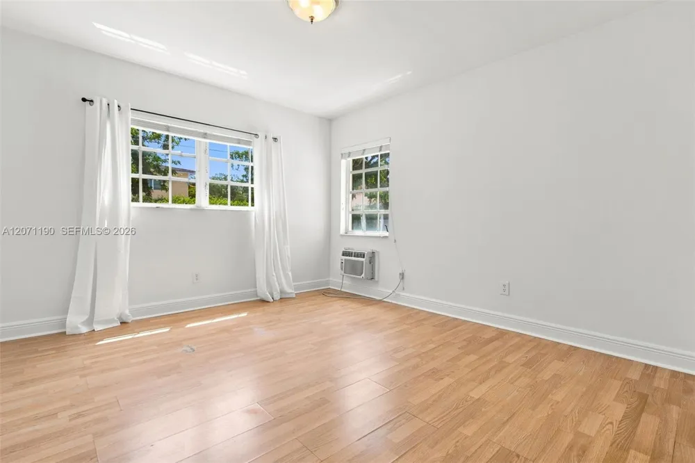 6511 Santona St #C6 Coral Gables, FL 33146