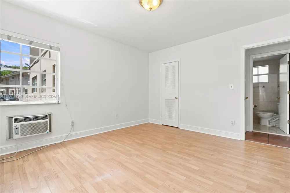 6511 Santona St #C6 Coral Gables, FL 33146
