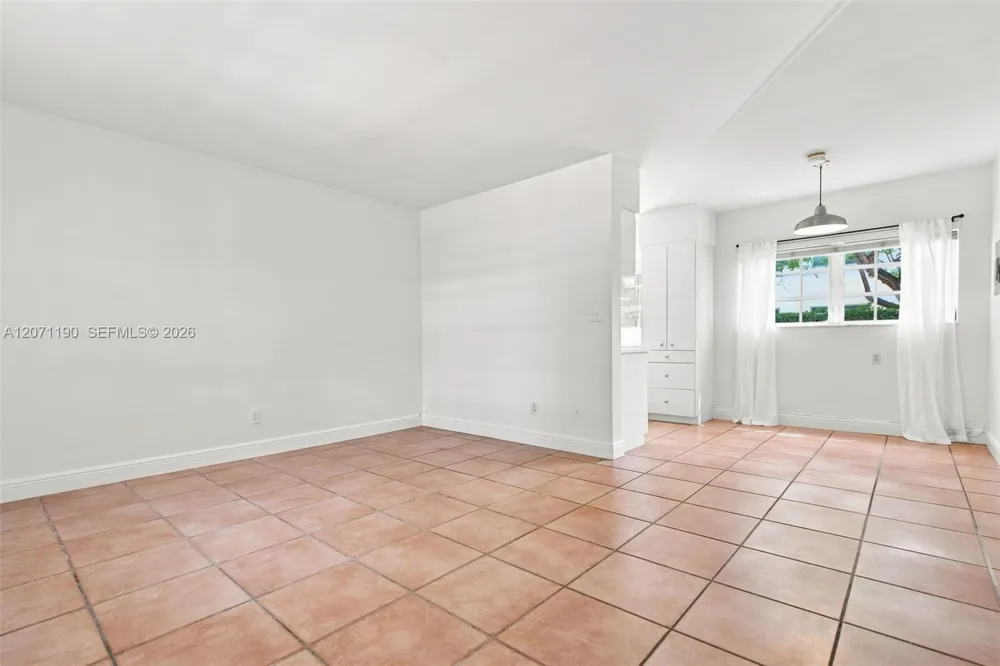 6511 Santona St #C6 Coral Gables, FL 33146
