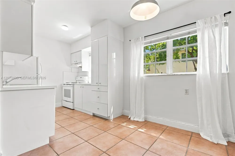 6511 Santona St #C6 Coral Gables, FL 33146