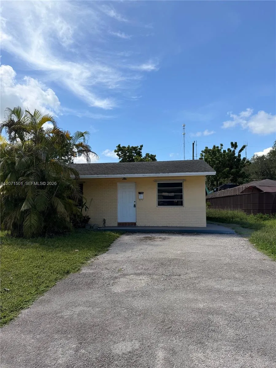 6050 SW 34th St #1 Miramar, FL 33023