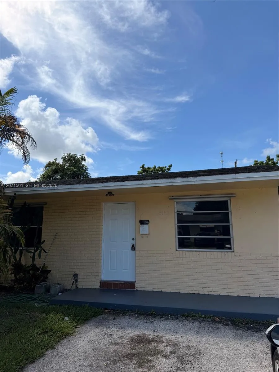 6050 SW 34th St #1 Miramar, FL 33023