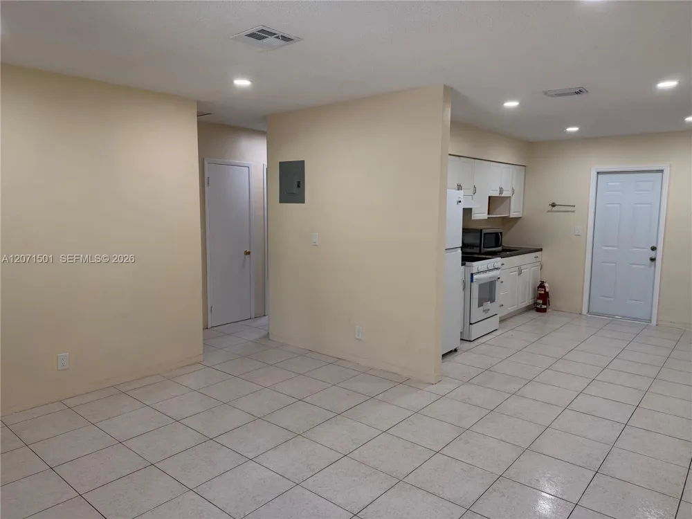 6050 SW 34th St #1 Miramar, FL 33023