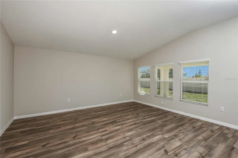 36644 THORNHEDGE DRIVE Zephyrhills, FL 33541