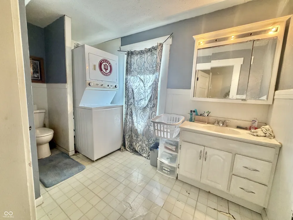 131 2nd Street Shelbyville, IN 46176