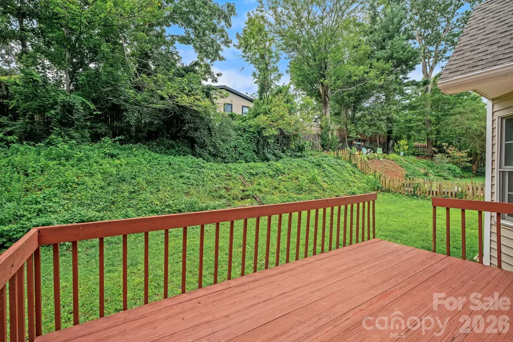 30 Collenwood Road Arden, NC 28704