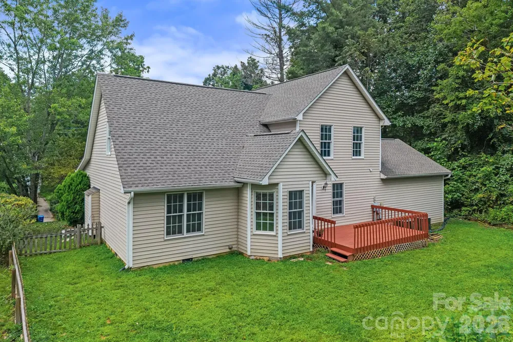 30 Collenwood Road Arden, NC 28704