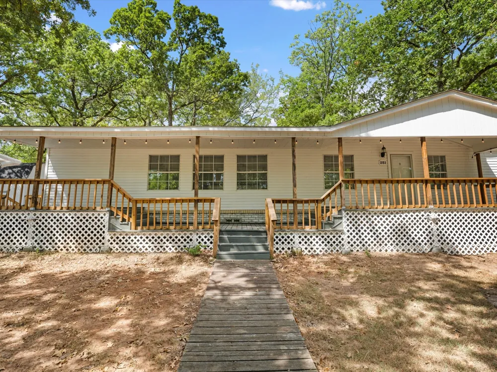 251 Knights Circle Streetman, TX 75859
