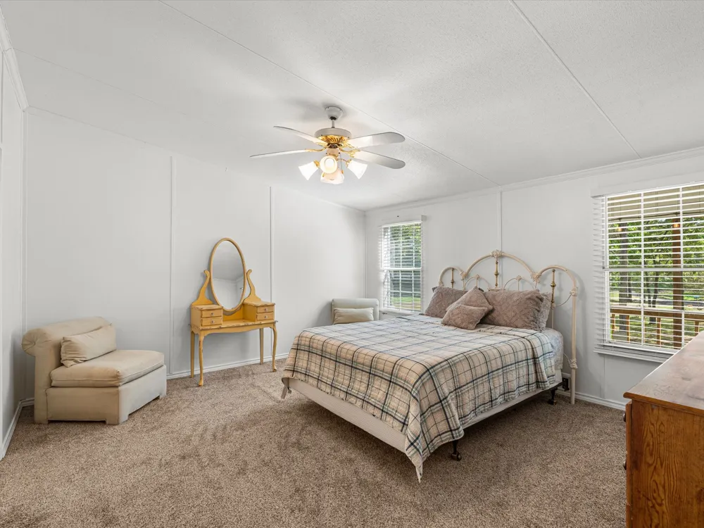 251 Knights Circle Streetman, TX 75859