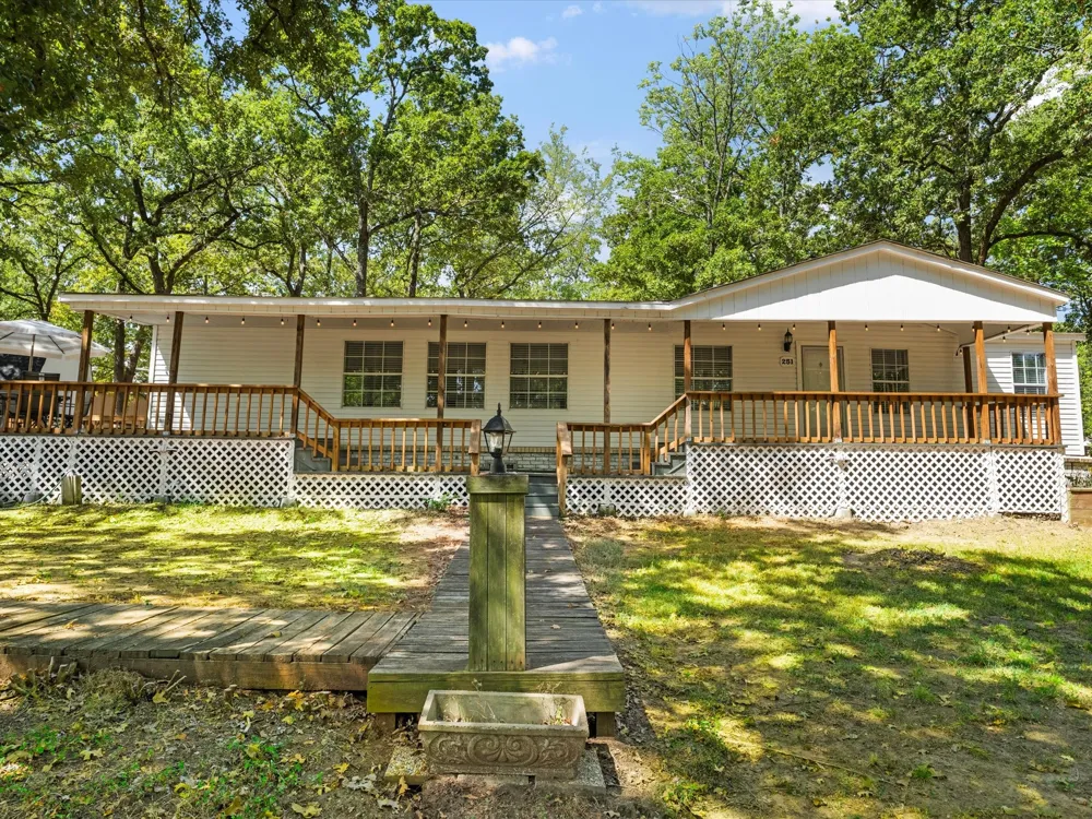 251 Knights Circle Streetman, TX 75859