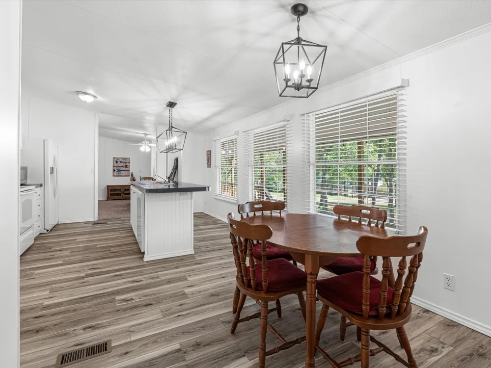 251 Knights Circle Streetman, TX 75859