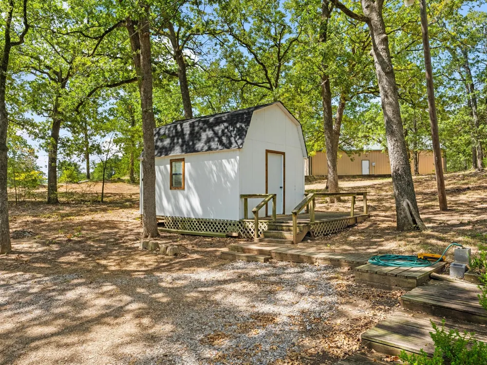 251 Knights Circle Streetman, TX 75859