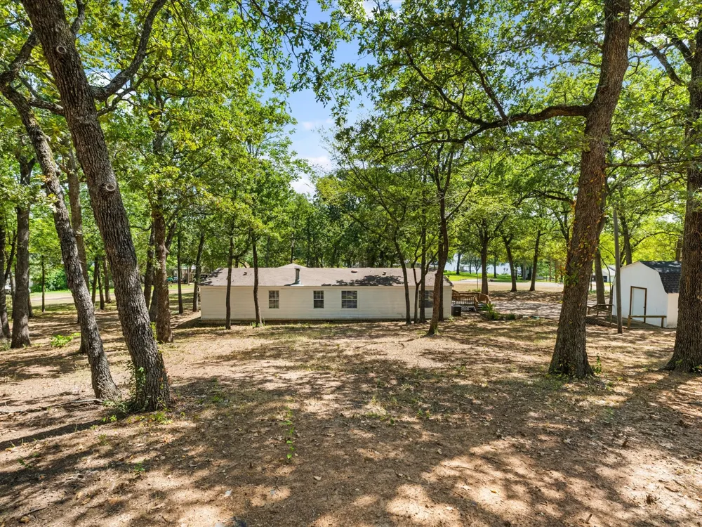 251 Knights Circle Streetman, TX 75859