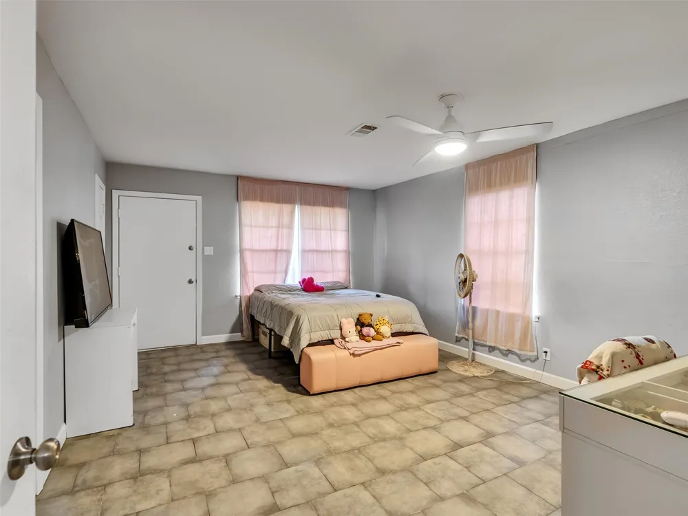 815 Avenue G South Houston, TX 77587