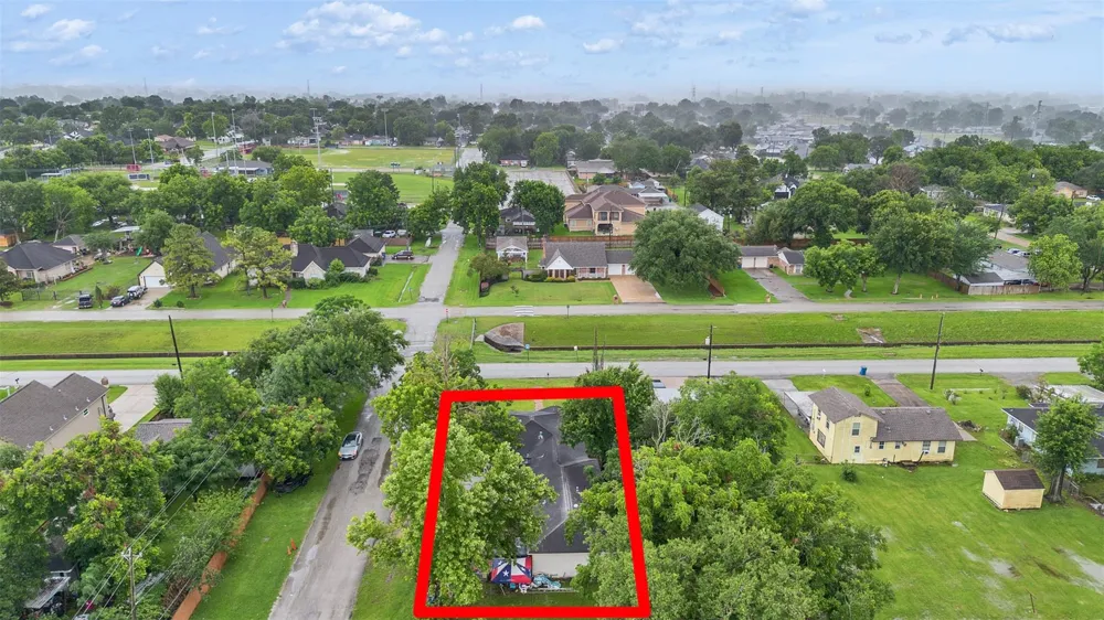 815 Avenue G South Houston, TX 77587
