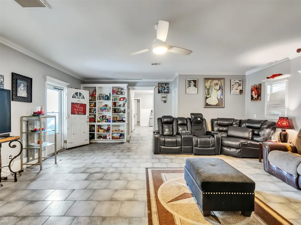 815 Avenue G South Houston, TX 77587