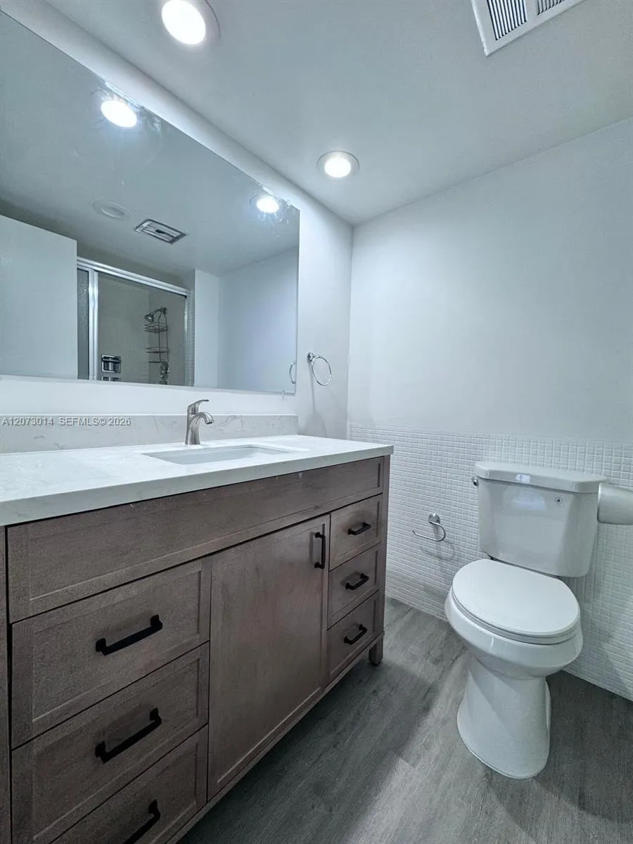4010 Galt Ocean Dr #1411 Fort Lauderdale, FL 33308