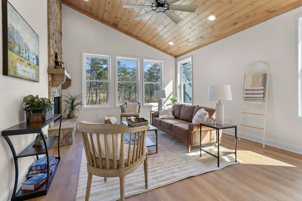 295 Mountain Laurel Ridge Mineral Bluff, GA 30559