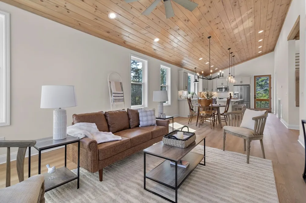 295 Mountain Laurel Ridge Mineral Bluff, GA 30559