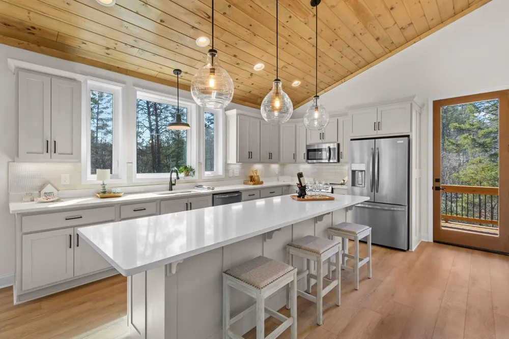 295 Mountain Laurel Ridge Mineral Bluff, GA 30559