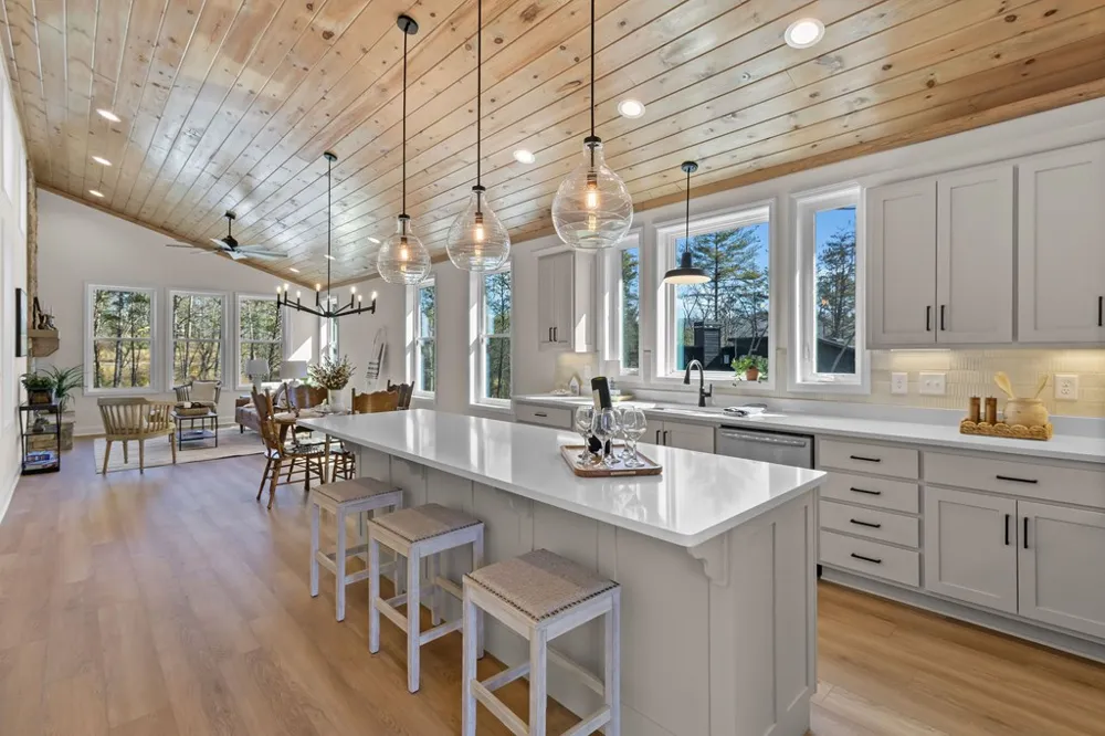 295 Mountain Laurel Ridge Mineral Bluff, GA 30559